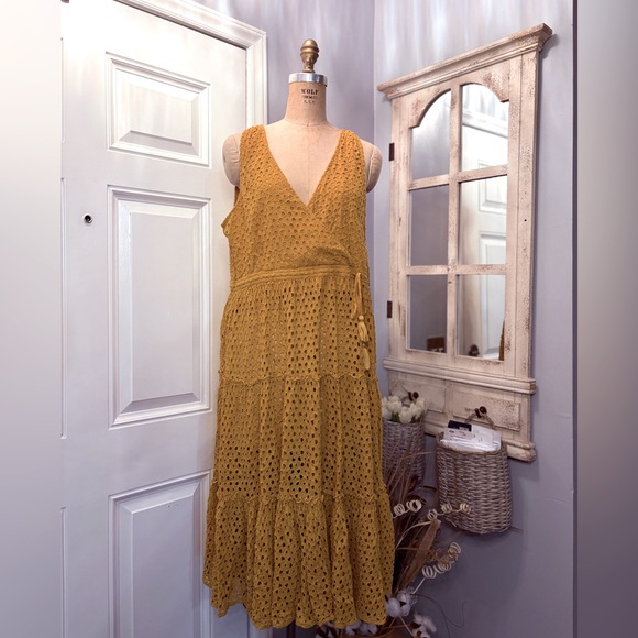 Anthropologie Tiered Ruffled Maxi Sundress  Glam Boho Chic Feminine Size Large - Picture 1 of 7